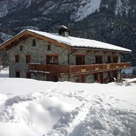 Les Lioues Alpstuga *